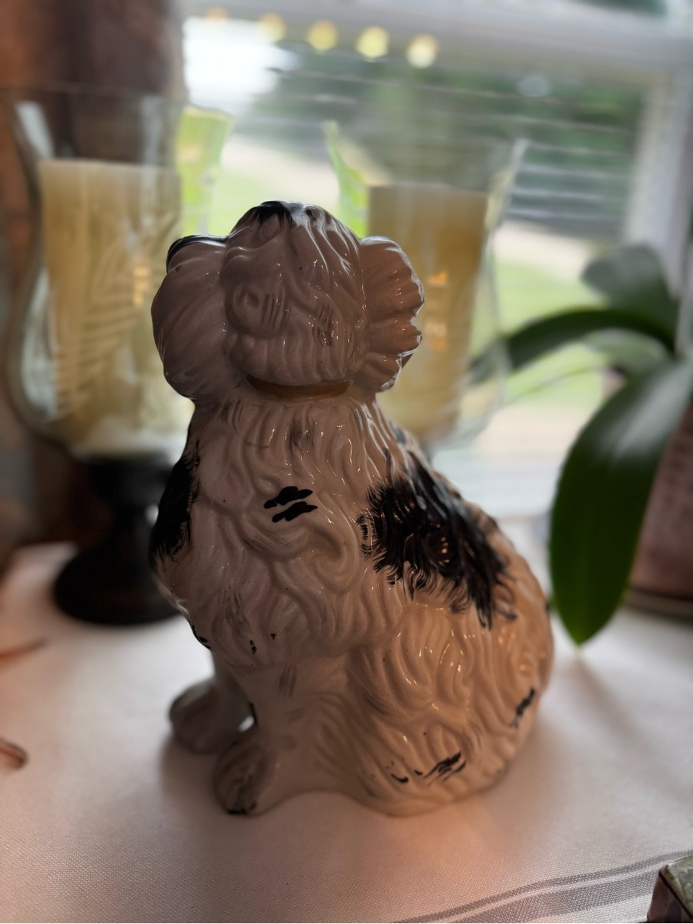 Antique Staffordshire Black and White Dog Figurine - Picture 4 of 4